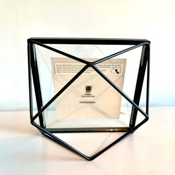 Black Umbra Prisma Picture Frame - Picture 4 of 4